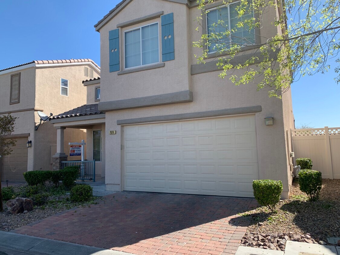 Primary Photo - 7674 Aspen Color St