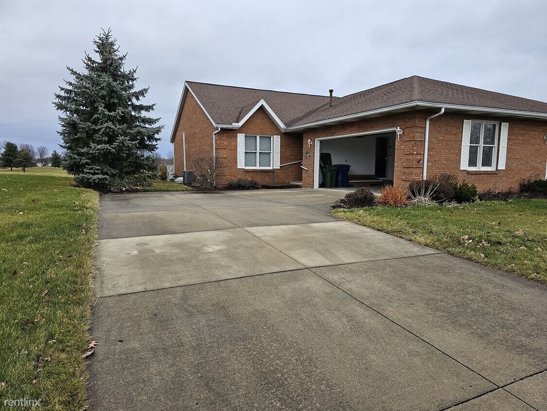 426 Timberview Dr, Marysville, OH 43040 House Rental in Marysville, OH