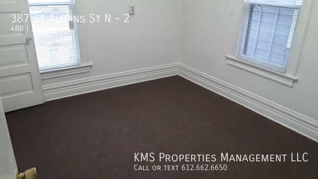Building Photo - St Albans St N
