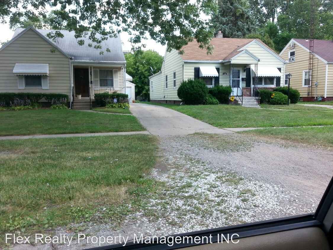 Primary Photo - 3 br, 2 bath House - 830 Brookley