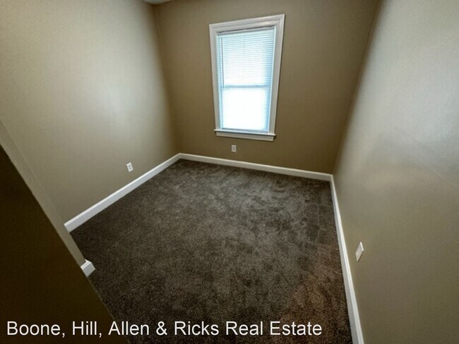 Building Photo - 3 br, 2 bath House - 6115 Stagecoach Road