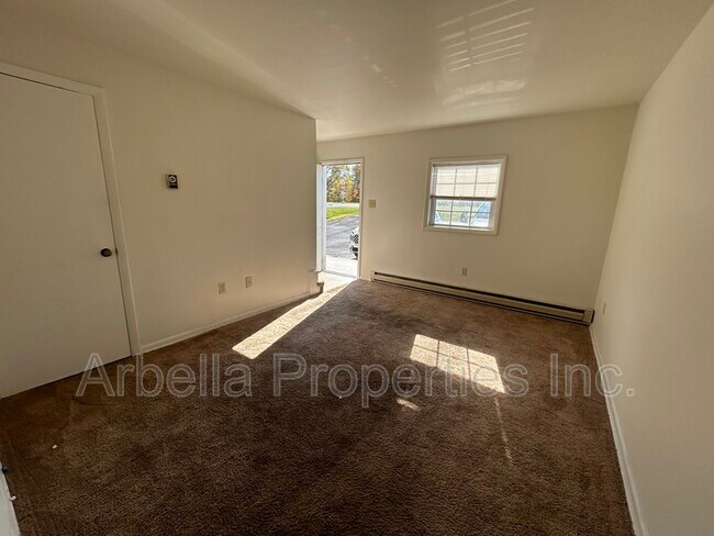 Foto del edificio - 499 Nicholas St SE