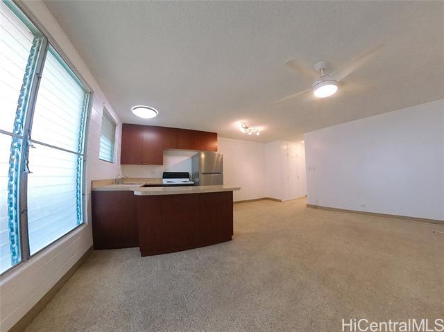 Building Photo - 1531 Makiki St