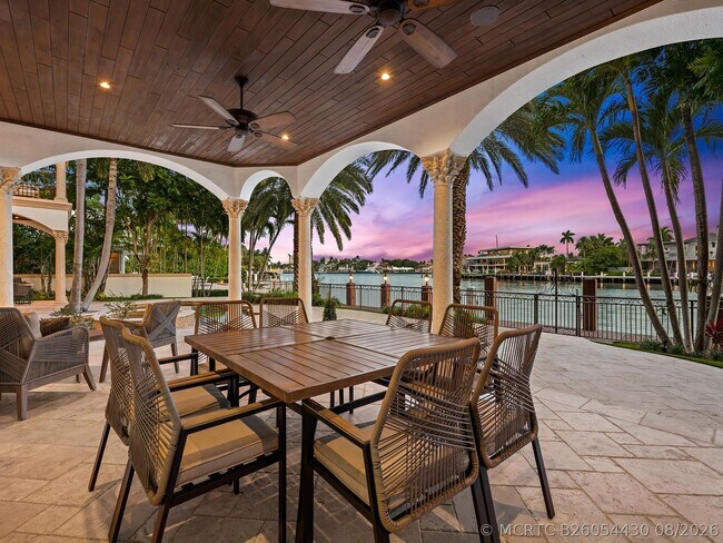 Foto del edificio - 639 Middle River Dr