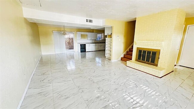 Foto del edificio - 14671 Perthshire Rd