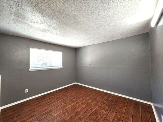 Foto del edificio - 3 Bed 2.5 Bath Apt NW OKC