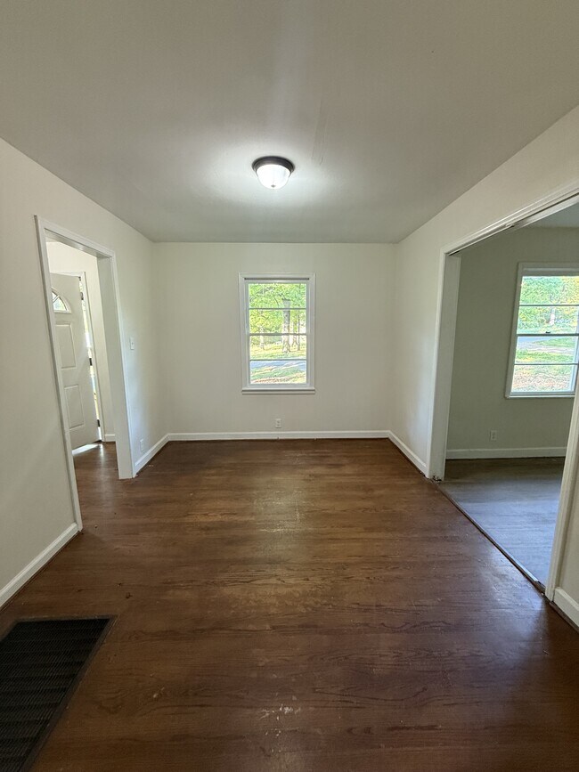 Foto del edificio - 424 Tupelo Way