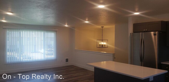Foto del edificio - 3 br, 2 bath House - 10817 E. Nora Ave.
