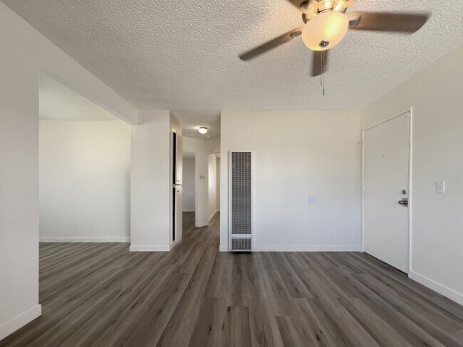 Foto del edificio - 1618 259th St