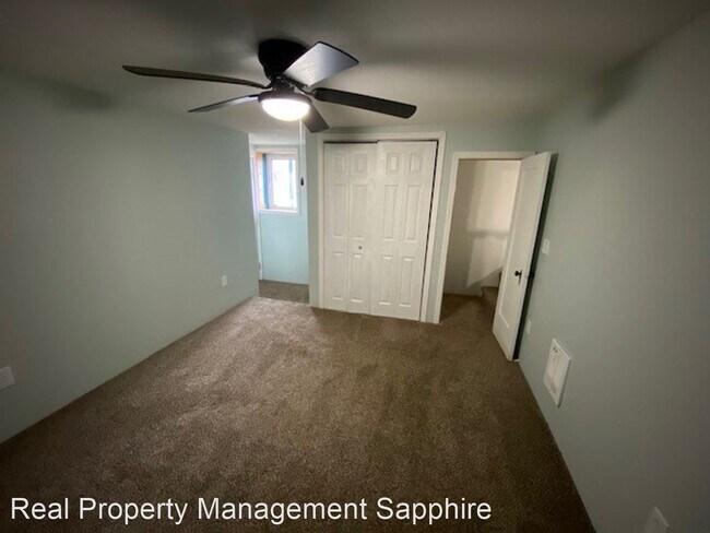 Foto del edificio - 1 br, 1 bath House - 122 N 2nd Street