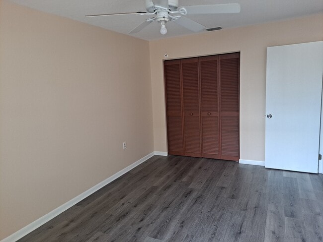 Foto del edificio - 206 Jackson Ave