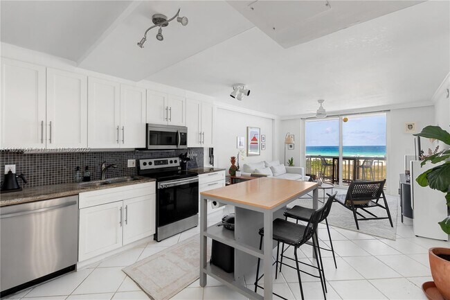 Foto del edificio - 401 Ocean Dr