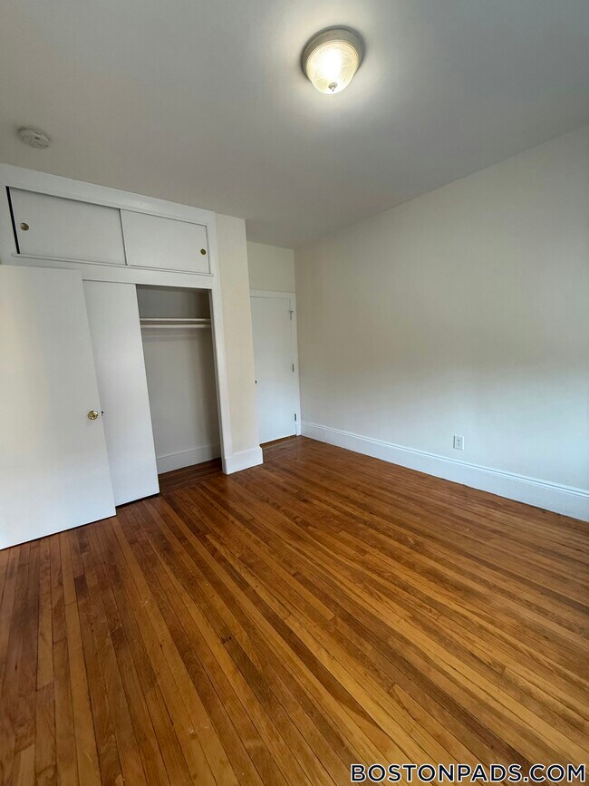 Foto del edificio - 1539 Beacon St