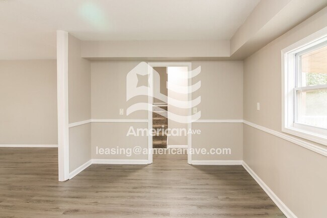 Foto del edificio - 4314 Aster Ave