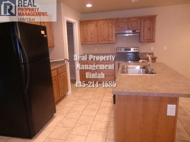 Foto del edificio - Legacy Meadows Twin Home