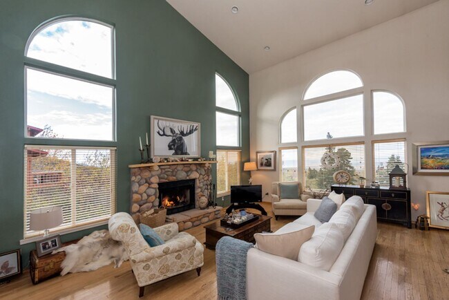 Building Photo - 11300 Stroganof Drive