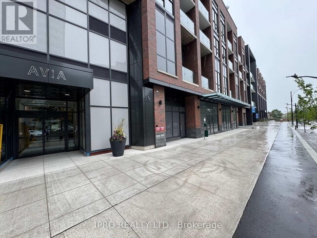 Building Photo - 430-3430 Square One Dr