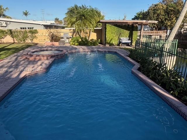 Foto del edificio - 10720 SW 43rd Ln