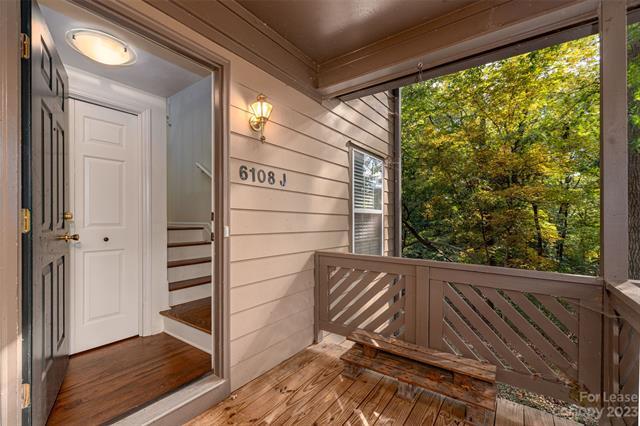 Foto del edificio - 6108 Gray Gate Ln