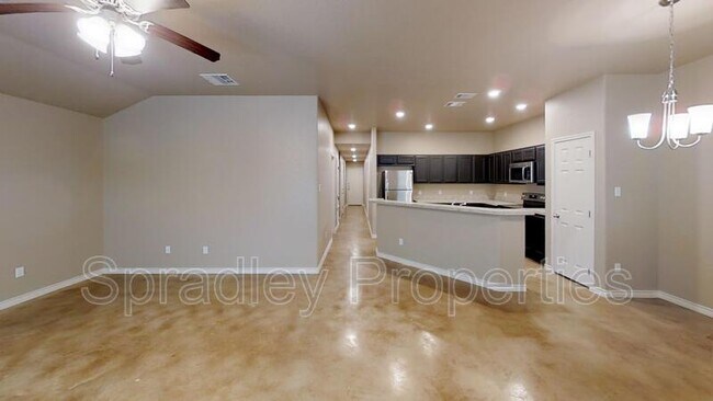 Foto del edificio - 1013 Laila Ln