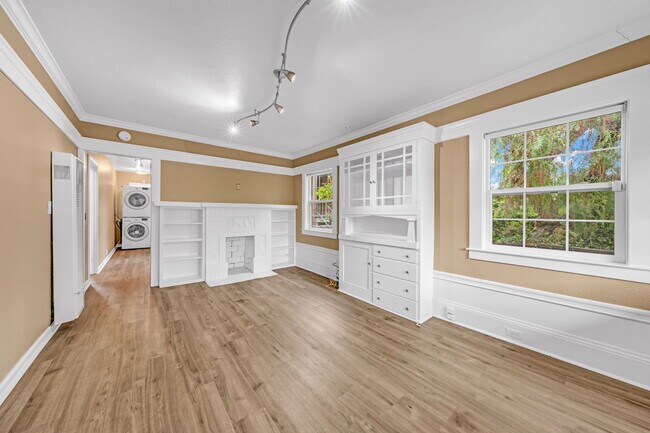 Foto del edificio - 3521 Suter St