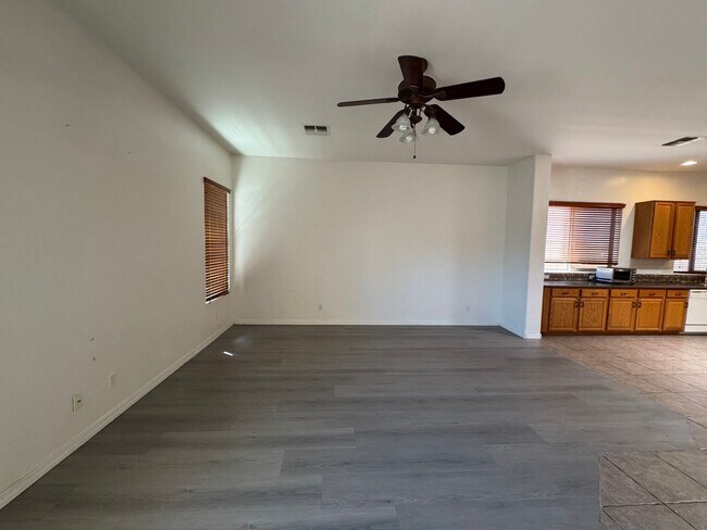 Foto del edificio - 4BD / 3BA Chandler Home for Rent!