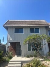 Building Photo - 4673 Larwin Ave