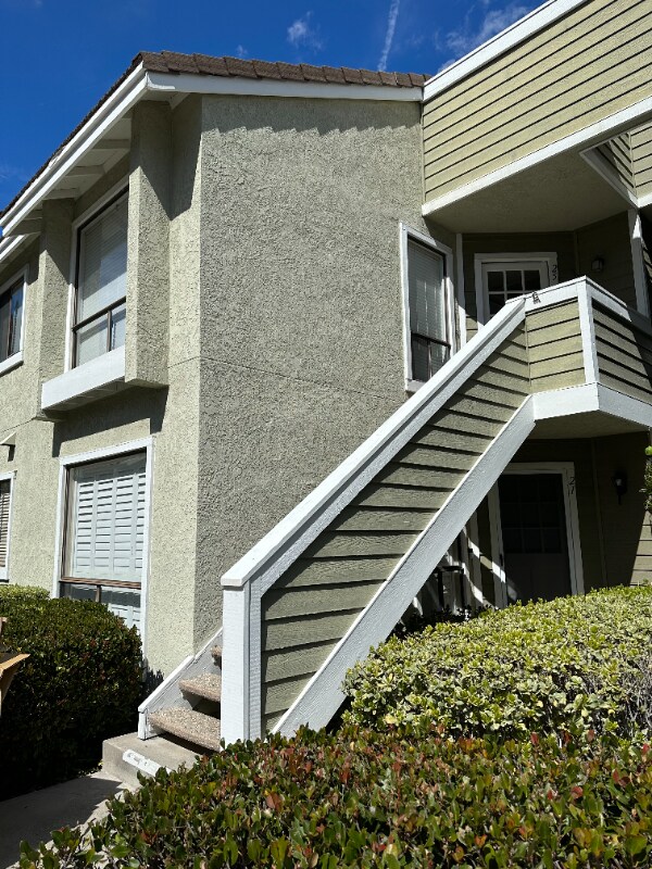 Building Photo - 25 Cambria Ln