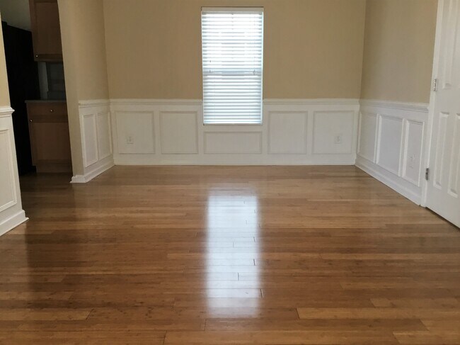 Building Photo - 1001 Collington Drive