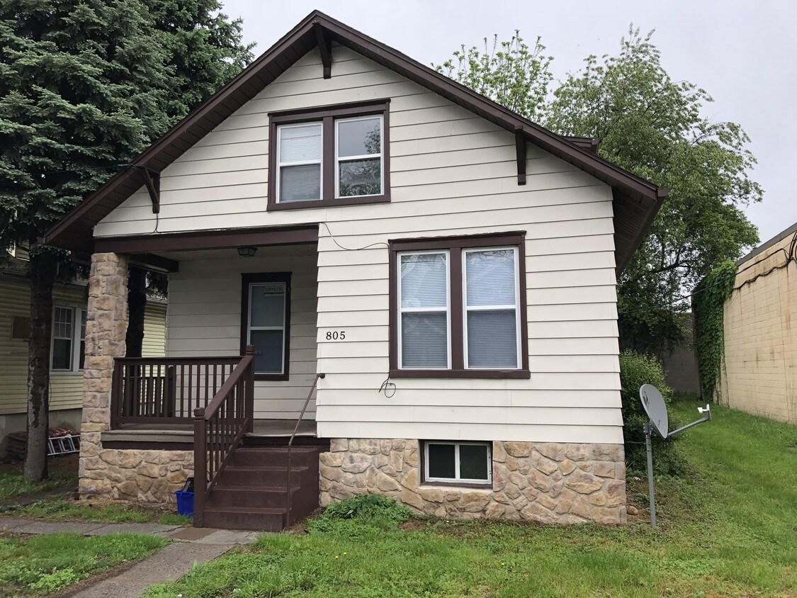 805 S 27th St, Harrisburg, PA 17111 House for Rent in Harrisburg, PA