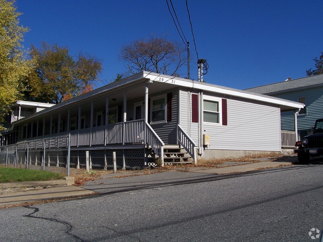 Primary Photo - 29-31 Beanes Lane