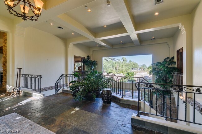 Building Photo - 549 Regents Gate Dr