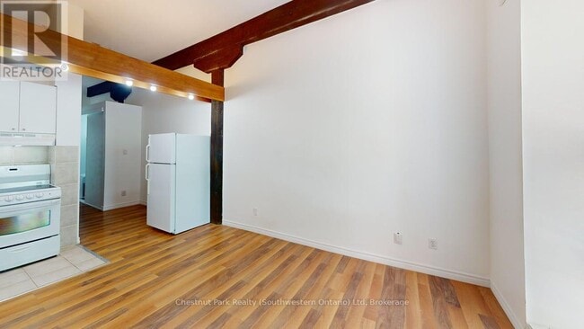 Building Photo - 97 Farquhar St