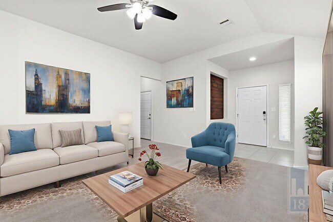 Foto del edificio - 7615 Europa Ave