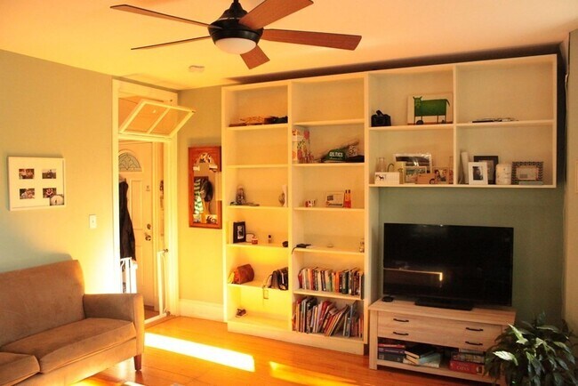 Foto del edificio - 15 Oakdale St