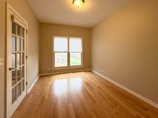 Foto del edificio - 2884 Riverstone Ct