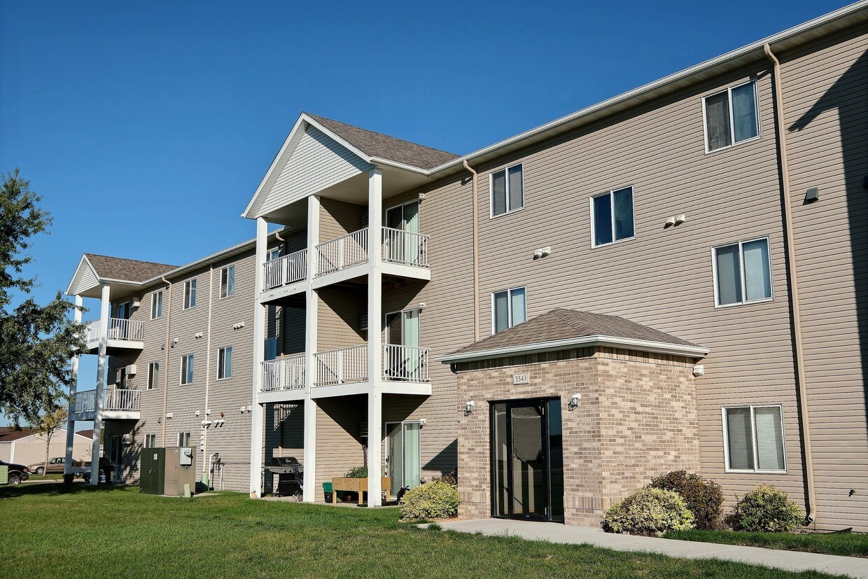 Eagle Run Apartments in West Fargo, ND