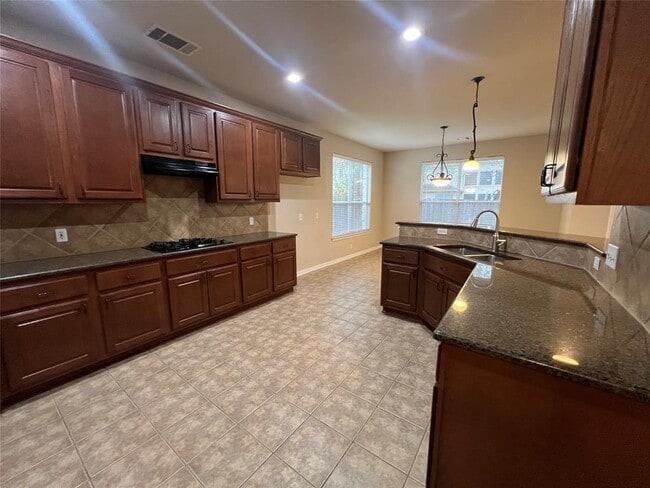 Foto del edificio - 9325 Bavaria Ln