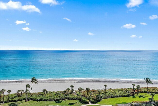 Foto del edificio - 400 Ocean Trail Way