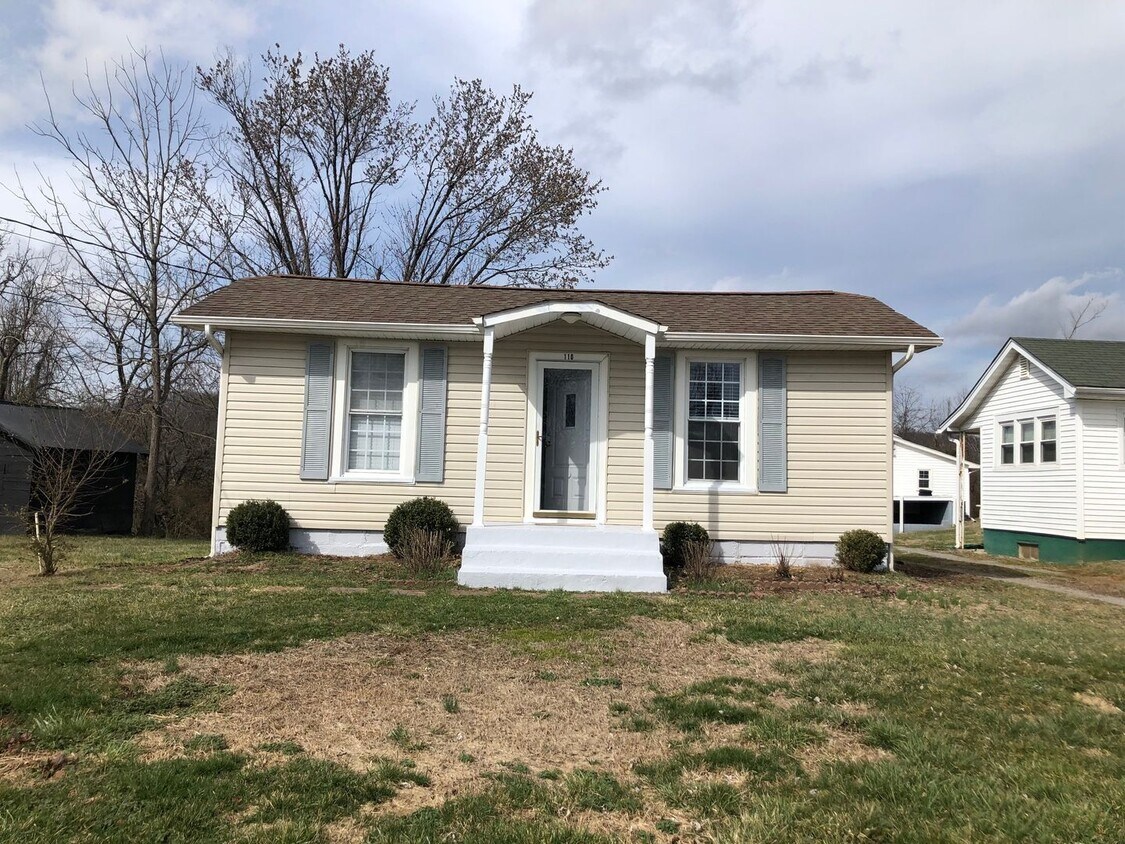 2 Bdrm/1 Bath Home ? Bristol, TN - 2 Bdrm/1 Bath Home  ?  Bristol, TN