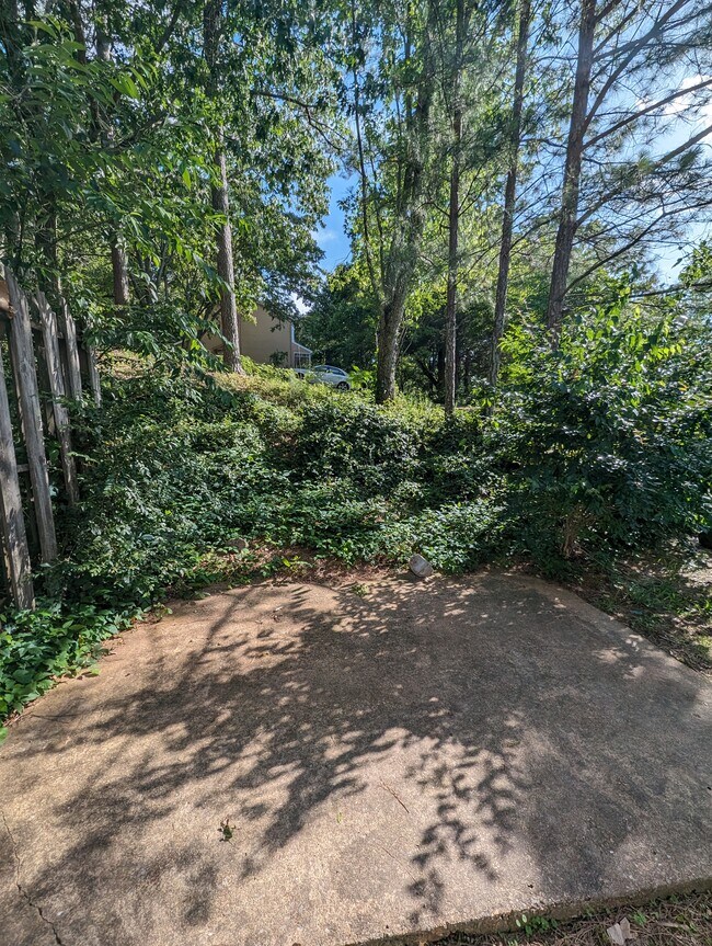 7008 Moreview Rd, Chattanooga, TN 37412 Townhome Rentals in Chattanooga TN