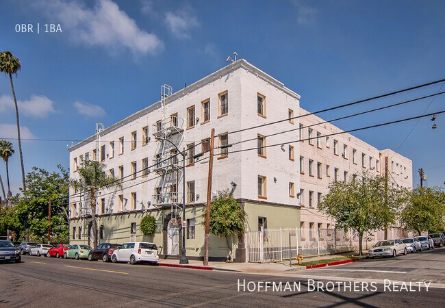Building Photo - 5233 Monte Vista St