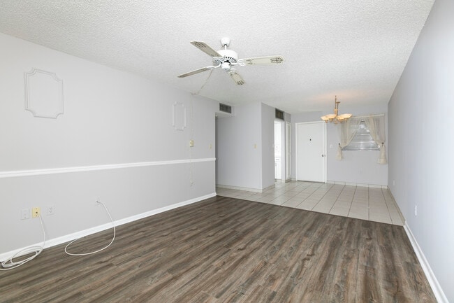 Building Photo - 4515 Marine Pkwy