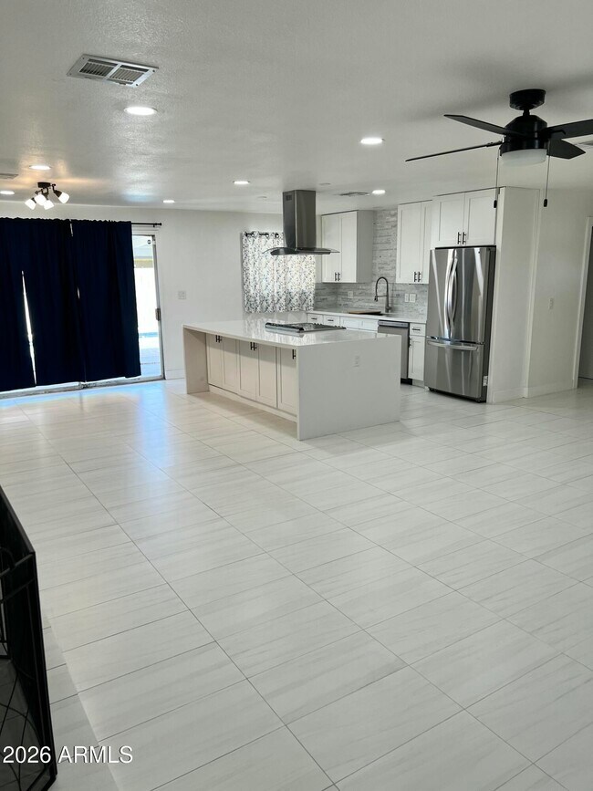 Foto del edificio - 8738 E Starlight Way