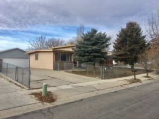 Building Photo - 2125 W 7560 S