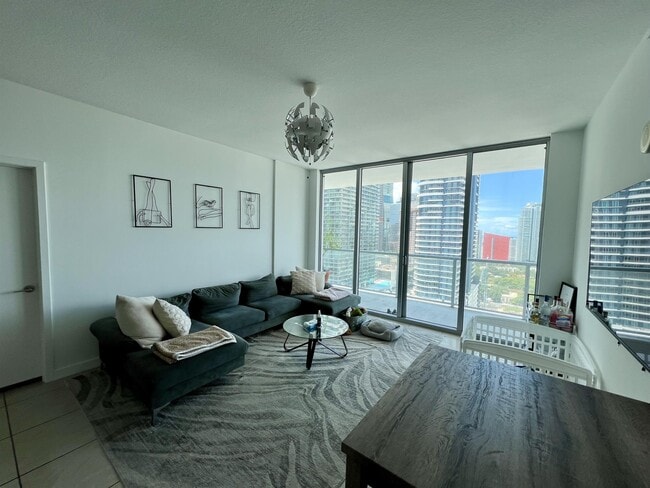 Photo - 79 SW 12th St Townhome