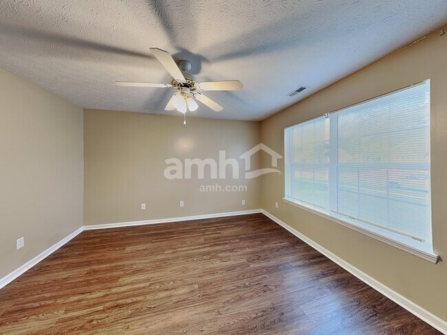 Foto del edificio - 127 Trails End