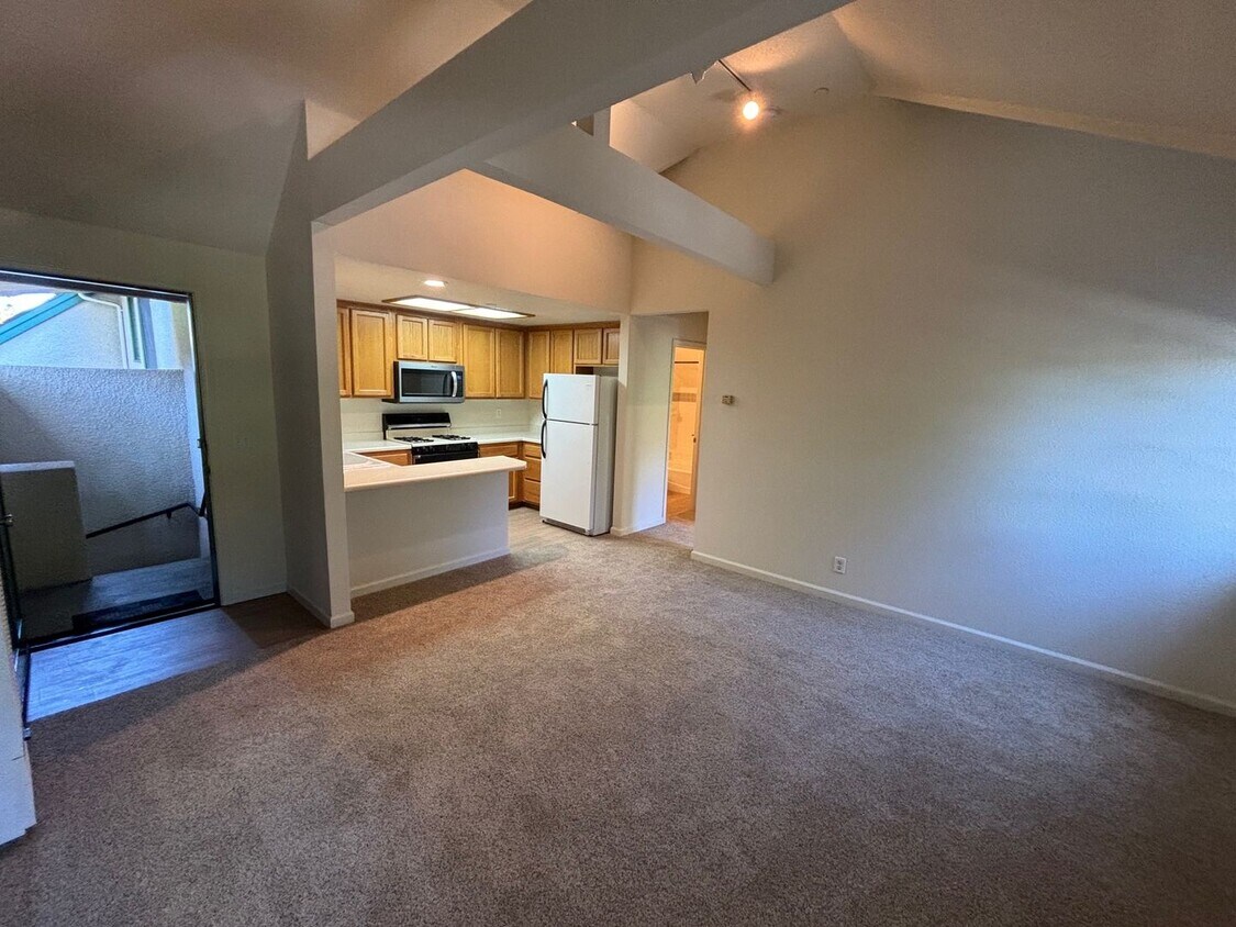 Primary Photo - 1 Bedroom 1 Bathroom Junior ADU in Central...