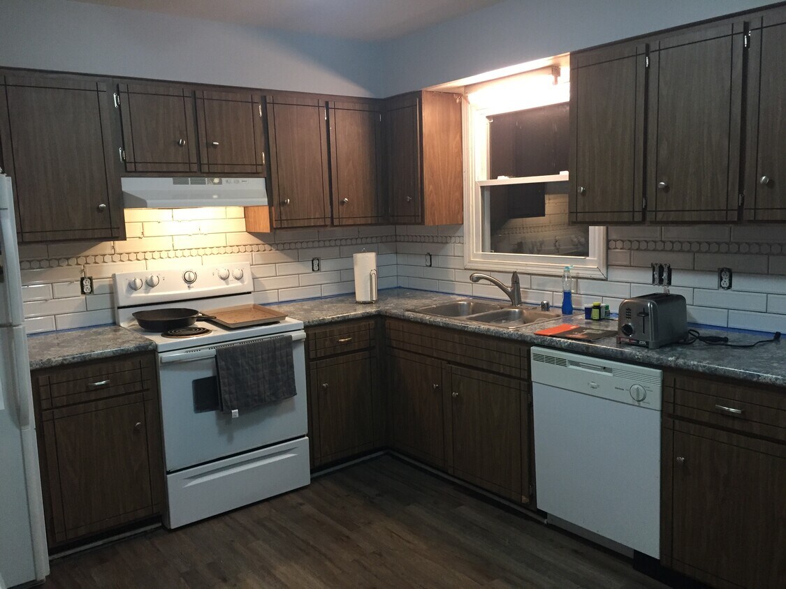 Building Photo - 968 N 37th St