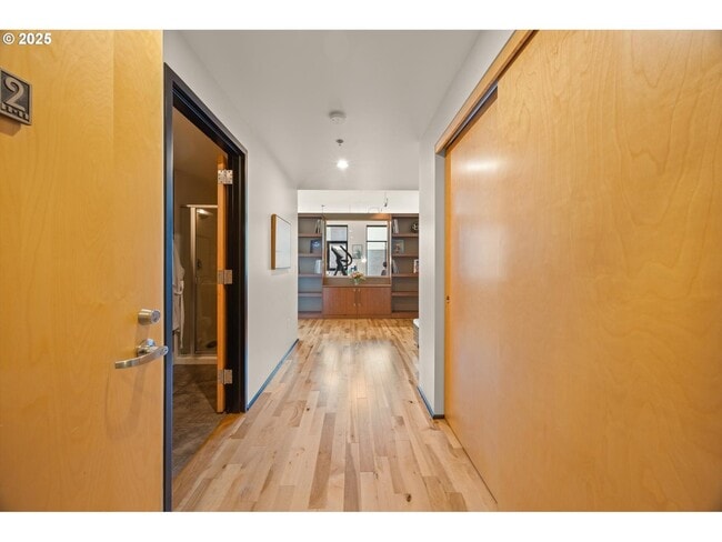 Building Photo - 333 NW 9th Ave